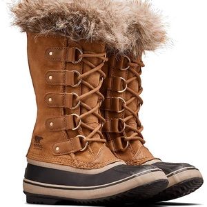 Sorel Joan of arctic waterproof boots SZ 8